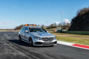Mercedes-AMG C63 S Estate F1 Medical Car '2015